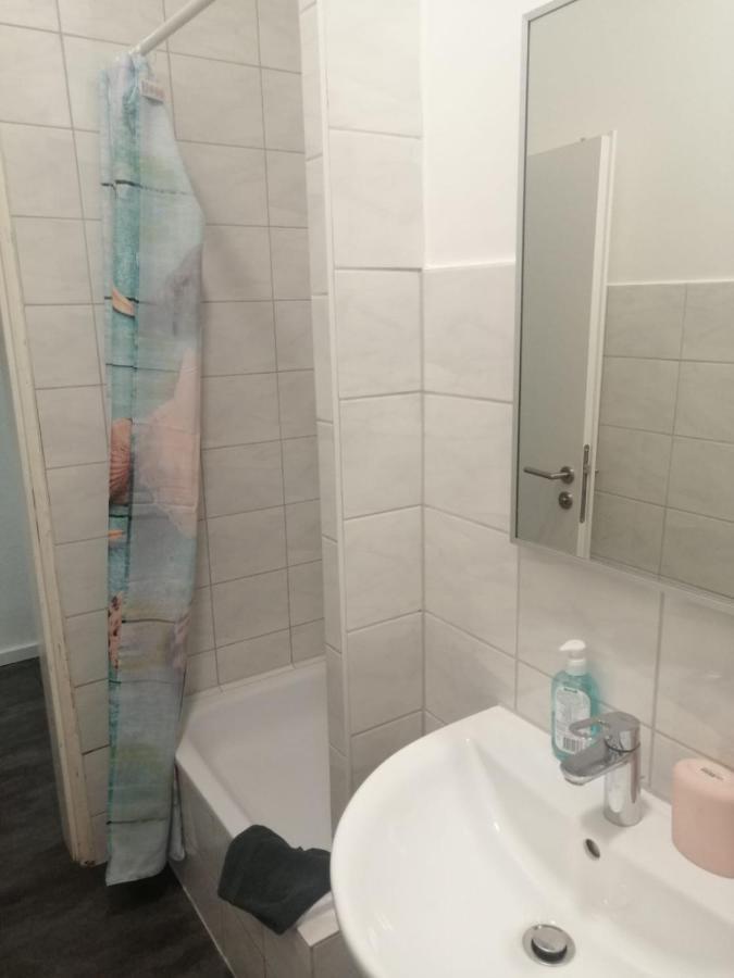 Apartment Кьолн Екстериор снимка