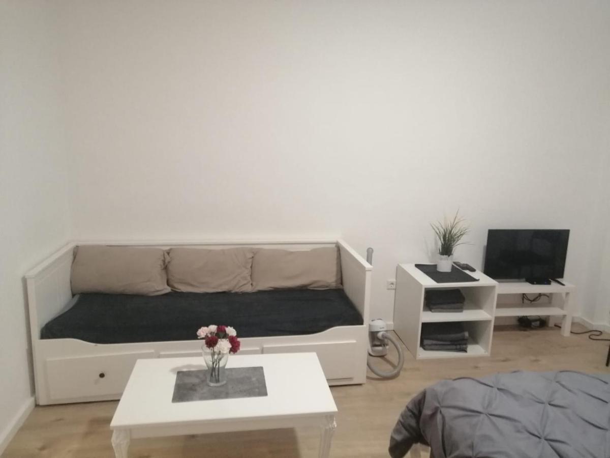 Apartment Кьолн Екстериор снимка